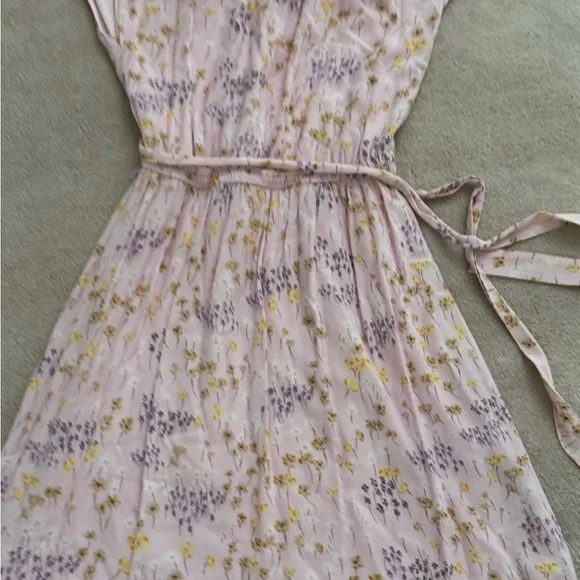 LC Lauren Conrad Light Pink Floral Dress - Picture 3 of 5